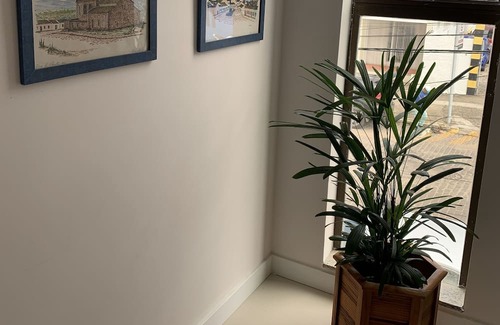 Centro Apartment | Next to Victoria Apt 202