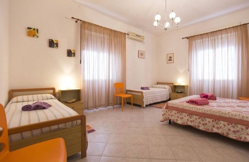 Lido Apartment | Alghero, Cervi Apartment Near the Beach
