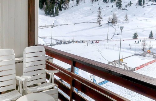 Noveli Apartment | Beautiful apartment for 4 people with WIFI, TV, terrace and parking