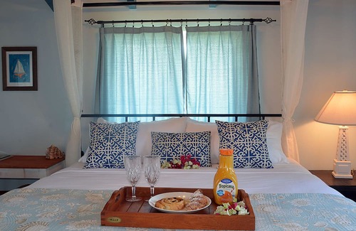 The Bight Apartment | Stunning ocean views, centrally located, just 1,700 ft off Grace Bay Beach!