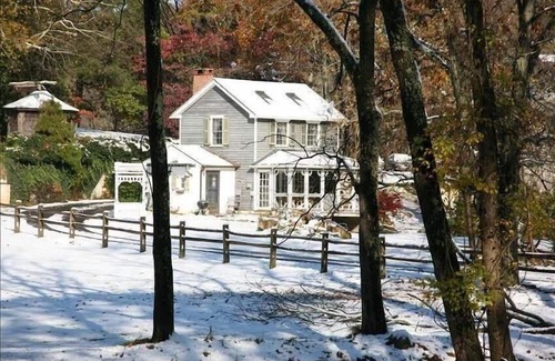 Phoenixville Cottage | Cottage on Historic Gentleman's Farm