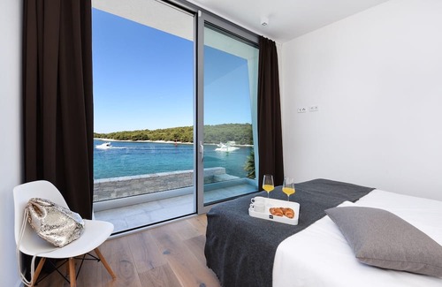 Zdrelac Villa | Villa by the sea with pool Zadar Zdrelac Pasman "with last minute offers"