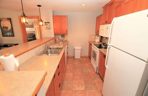 Copper Mountain Village Condo | 5th Floor Passage Point Condo w/Slope Views, 3 bedroom. Sleeps 10