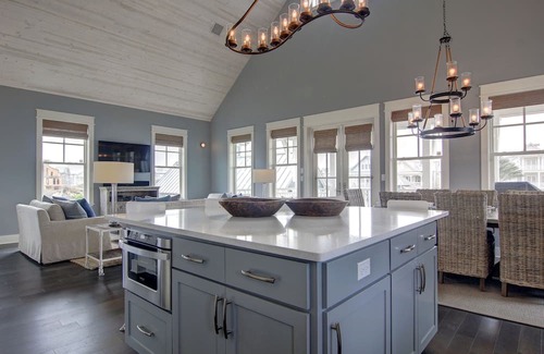 Cinnamon Shore House | Stunning Designer Home w/ Pool Views+Access to Cinnamon Shore Amenities