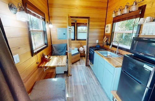 Waldport House | Evergreen