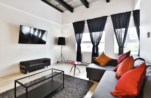 Plateau Mont Royal Apartment | DL | Breathtaking 2000sqft 3beds/3bath Plateau