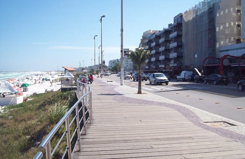 Cabo Frio Apartment | Apt 200 meters from Praia do Forte, Building 3 Rivers