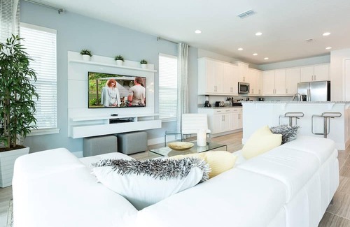 Reunion House | Modern Home with Upscale Living at Reunion