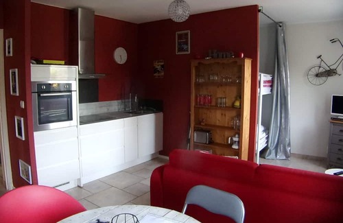 Saint-Christol-Les-Ales Apartment | gite, tennis pool in St Christol les Alès