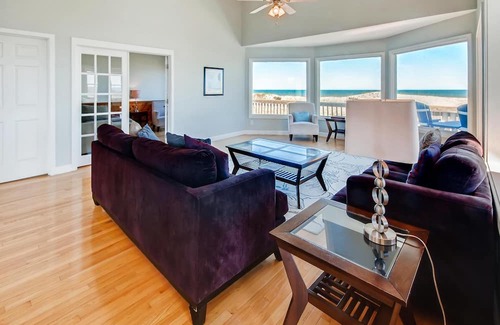 Waves House | Enjoy CHAMPAGNE VIEWS for in this OCEANFRONT home in Waves