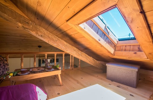 Chlomatiana Cottage | Spiti Lagis - rustic cottage house with 1BR loft