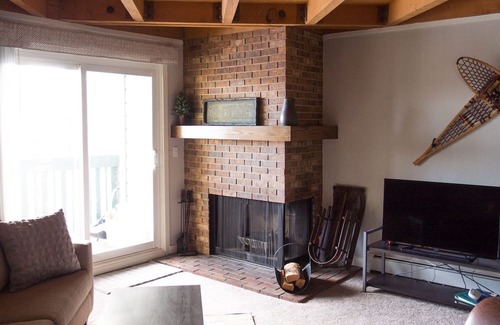 Wildernest Condo | Epic Colorado adventure in a remodeled 2 bedroom condo