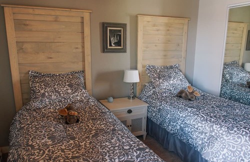 Wildernest Condo | Epic Colorado adventure in a remodeled 2 bedroom condo