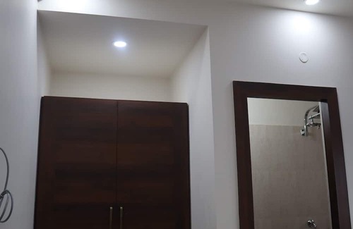 Kolkata Hotel | Yuvi Grand Residency