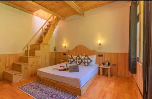 Banjar House | Swastik Retreat