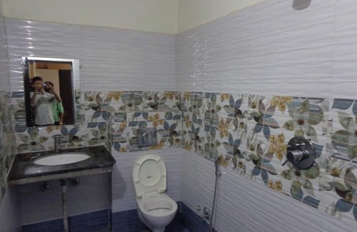 Gadarwara Hotel | Hotel Park Paradise and Restaurant