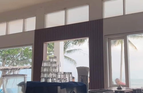 Cikakak Resort | La Plage Beach Club & Resort