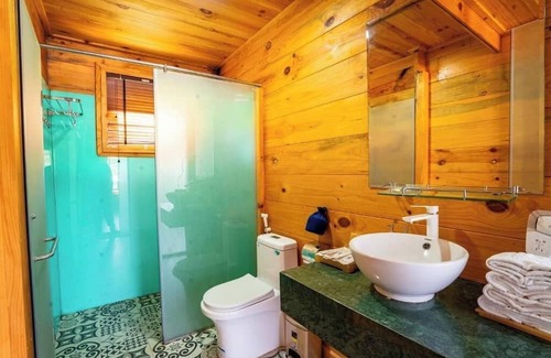 Bao Loc Hotel | DoiDep Tea Resort