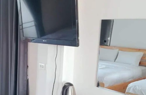 Nong Prue Hotel | Paradise Resorts & Sauna