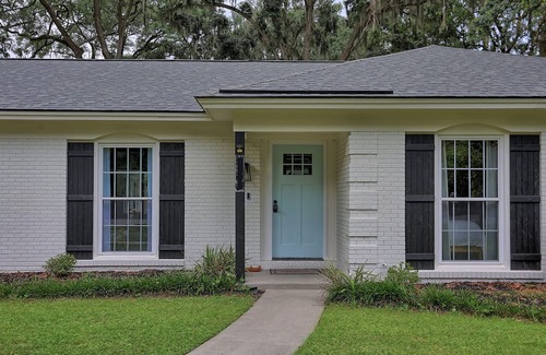 Savannah Apartment | Coastal Pool Retreat Near Beach