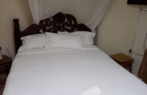 Kenya Hotel | ENZOGU GARDENS RESIDENCY HOTEL