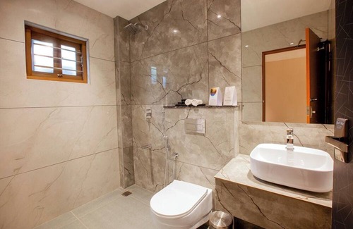 Pallam Hotel | Park Residency Pallom