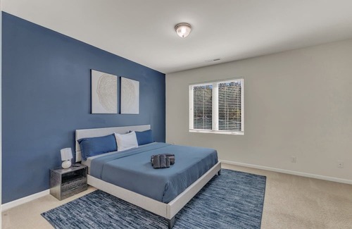 Southwest Raleigh House | Upscale 3BR TownhouseMins to Downtown