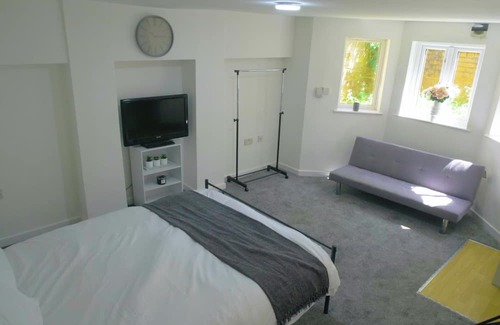 Leamington Spa Apartment | Worchester Radford Road