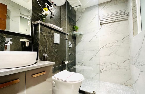 Vasant Kunj Hotel | OXMO Banquet & Wedding Venues Delhi