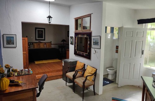 Mbabane Bed & Breakfast | Garden of Eden Cottages and Guest House