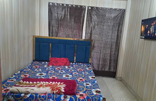 Moradabad Hotel | Pari Ac Restaurant & Hotel