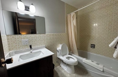 Schreiber Resort | Villa Bianca Inn & Restaurant