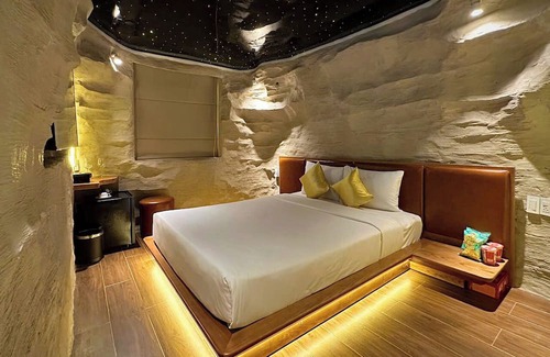 Binh Chanh Hotel | Cupid Hotel 3