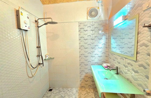Bo Thong Hotel | Waew Arun Garden Resort