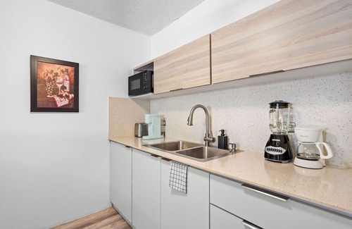 Sardinera Apartment | Terrace Allows Pets Free Parking Otium