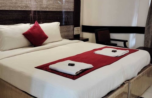 Stuart Hill Hotel | Hotel New Rajdarshan