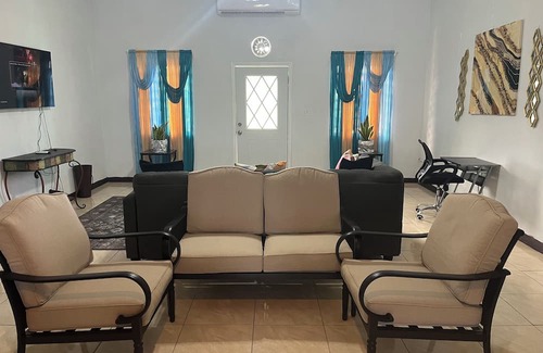 Sandy Point Town House | Periwinkles cozy retreat