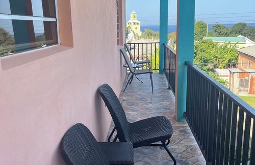 Sandy Point Town House | Periwinkles cozy retreat