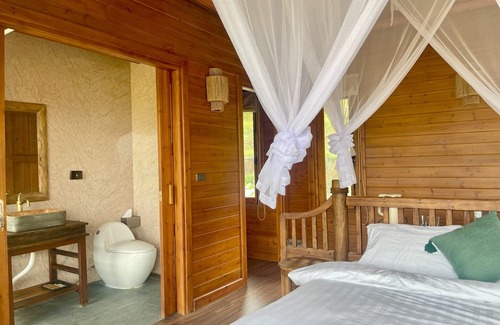 Ban Luoc Hotel | Bong Benh Retreat