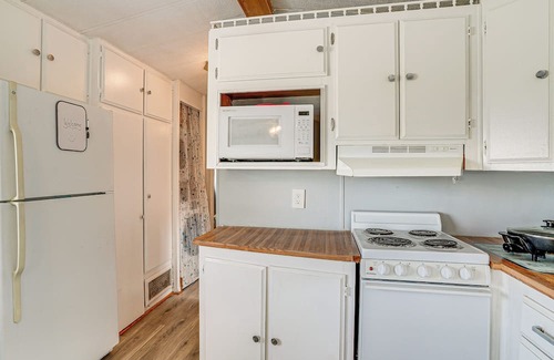 Davenport Cottage | Davenport Couple's Retreat w/Resort Perks!