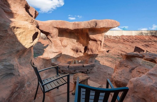 Fredonia Cabin | Cave Dwellers- Zions' Only Hand-sculpted Cave