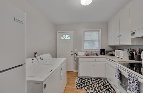 Durham Apartment | Markham 1br @ Duke East Campus 1 Bedroom Apts by Quantum Suites