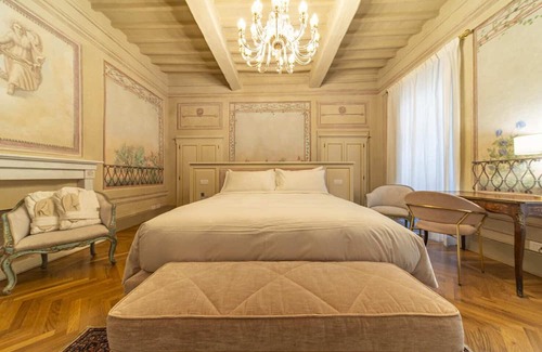 Sansepolcro Hotel | Residenza d'epoca Luca Pacioli