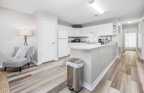 West Pensacola House | Modern 2BR Home w King Suite - Vet-Owned-Pets OK