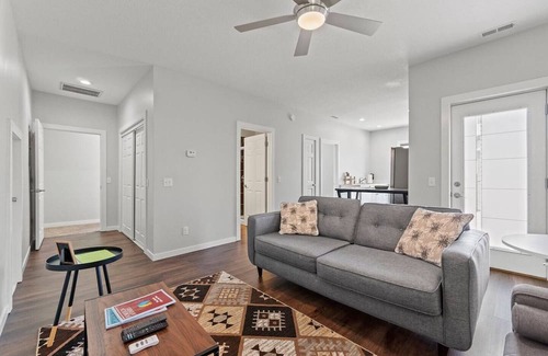 West Central Apartment | Downtown Fort Wayne Triplex- Apt. B
