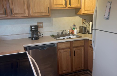 Matunuck Apartment | Matunuck Girl Surf Break Beach Oasis