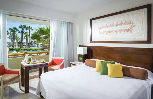 Puerto Penasco Resort | Mayan Palace at Vidanta Puerto Penasco 1 Bdrm suite at a great beachfront resort
