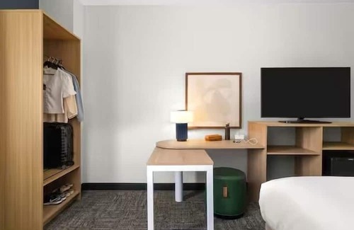 Woodbridge Hotel | Spark by Hilton