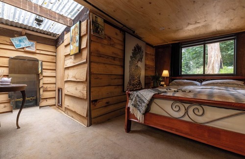 Olinda Cabin | The Old Logger's Cabin @ Forrest Olinda