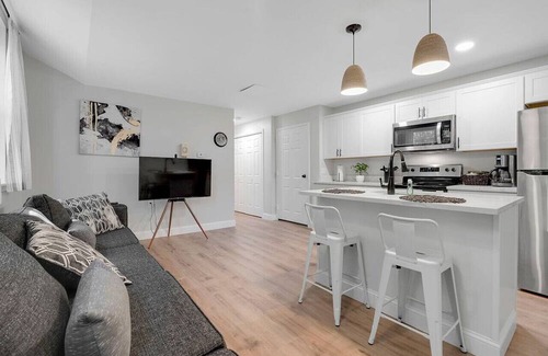 Biddeford Apartment | Maine Retreat: 1BR, Close to Old Orchard Beach